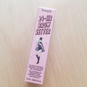 Benefit eye brow sitter